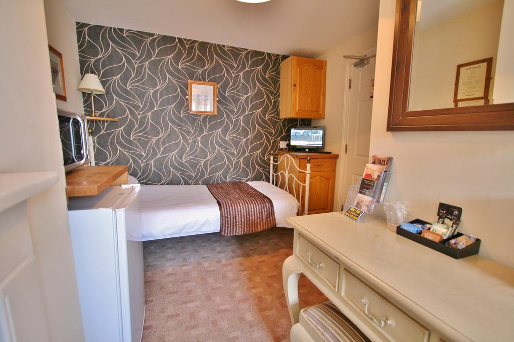 Central Hotel Cheltenham By Roomsbooked Pokoj fotografie