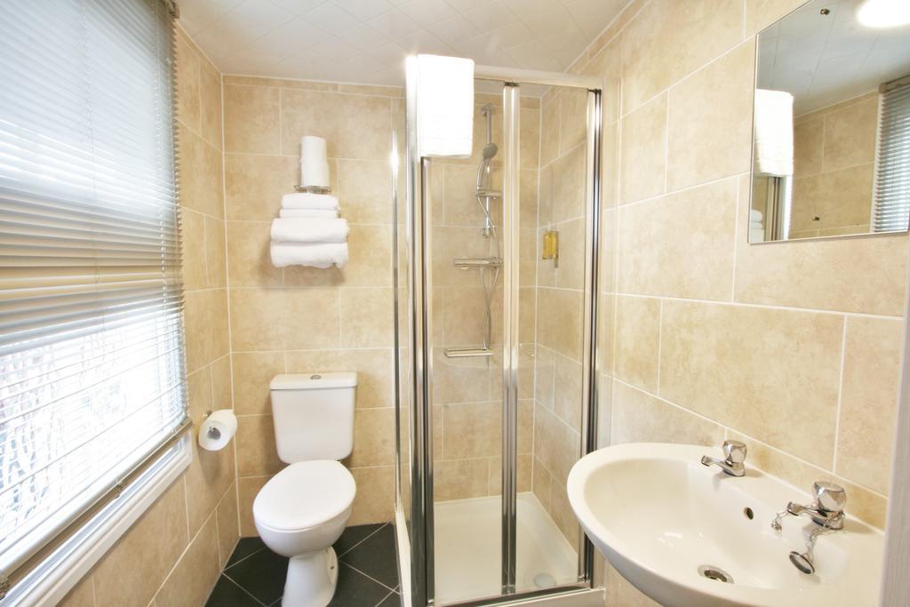 Central Hotel Cheltenham By Roomsbooked Exteriér fotografie