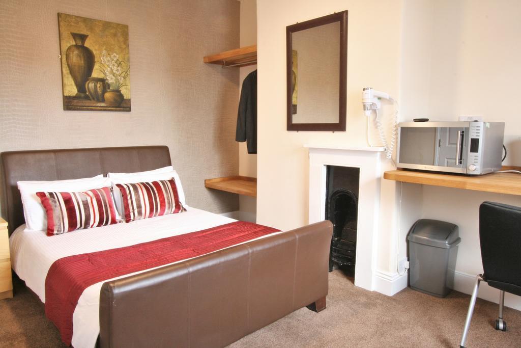 Central Hotel Cheltenham By Roomsbooked Exteriér fotografie