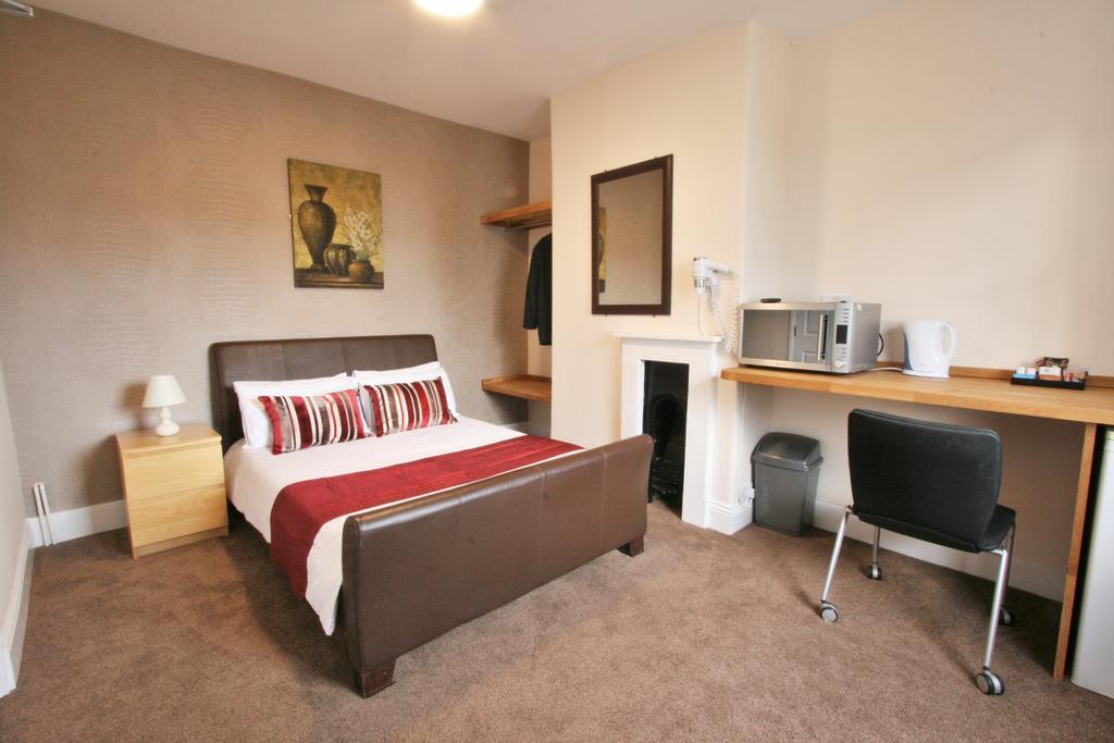 Central Hotel Cheltenham By Roomsbooked Exteriér fotografie