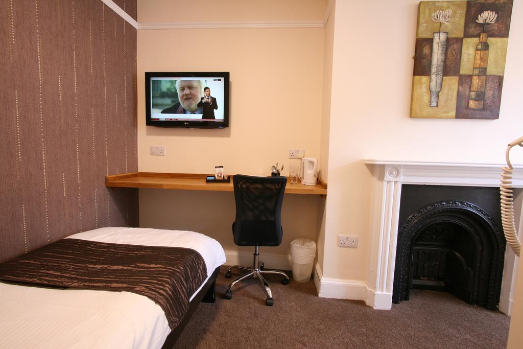Central Hotel Cheltenham By Roomsbooked Exteriér fotografie