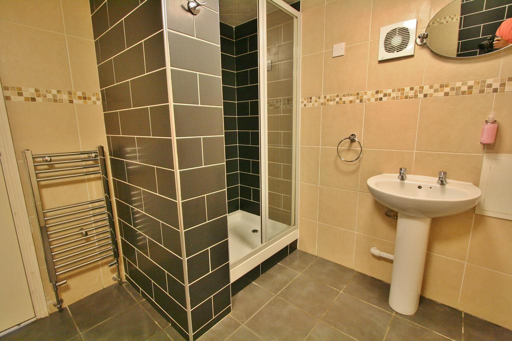 Central Hotel Cheltenham By Roomsbooked Pokoj fotografie