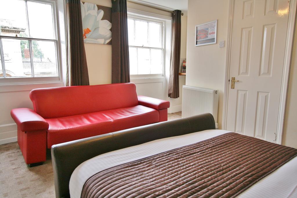 Central Hotel Cheltenham By Roomsbooked Pokoj fotografie