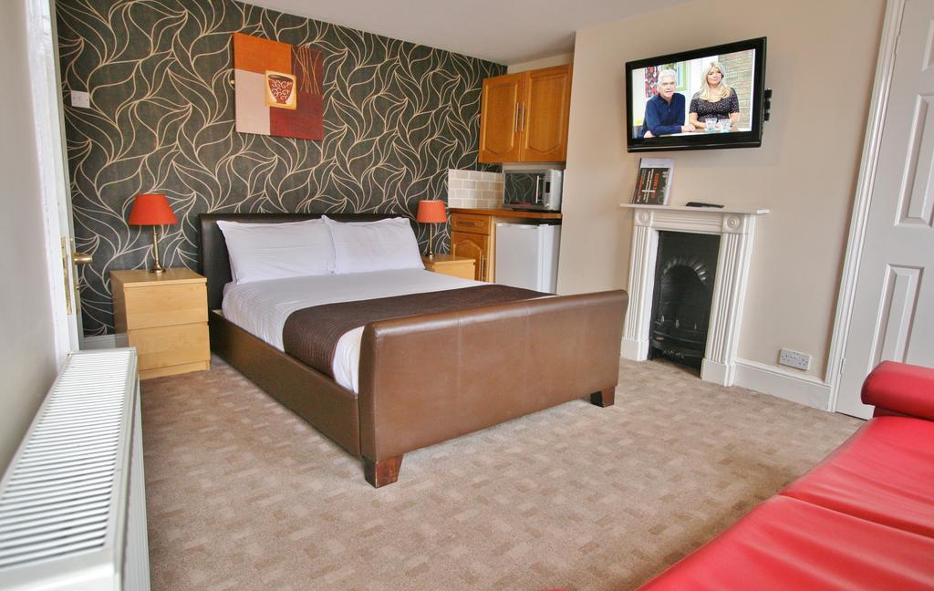 Central Hotel Cheltenham By Roomsbooked Pokoj fotografie
